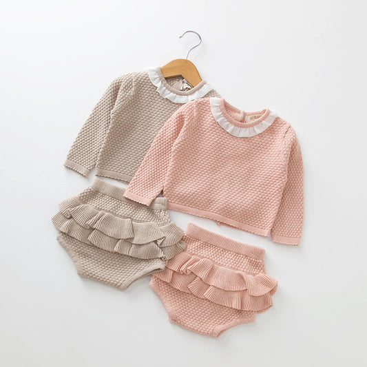 Two-piece baby knitted sweater shorts