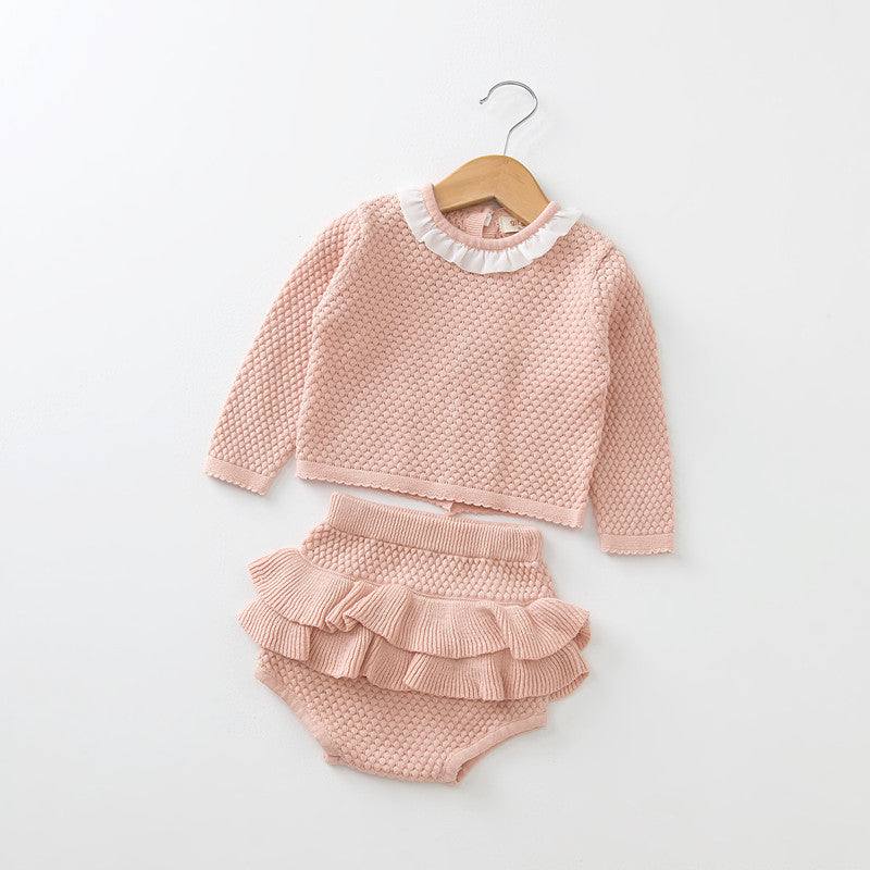 Two-piece baby knitted sweater shorts