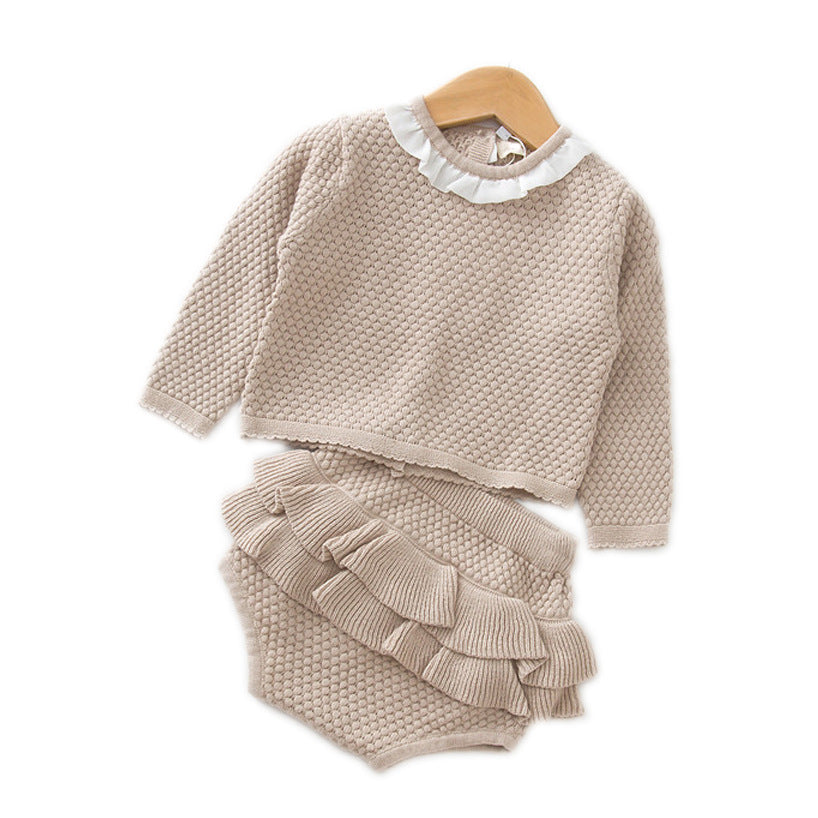 Two-piece baby knitted sweater shorts