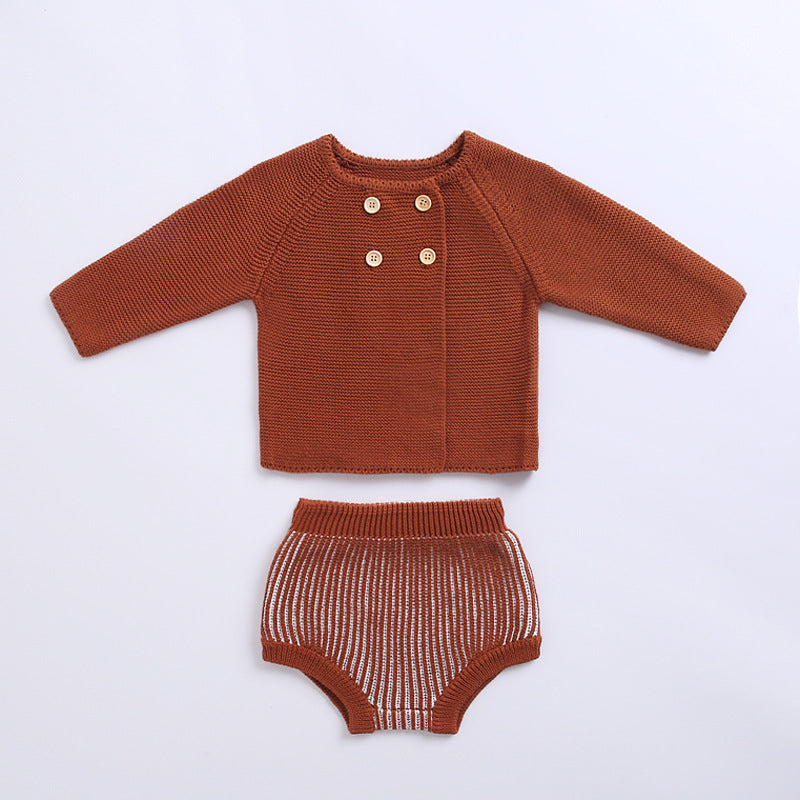 Two-piece baby knitted sweater shorts