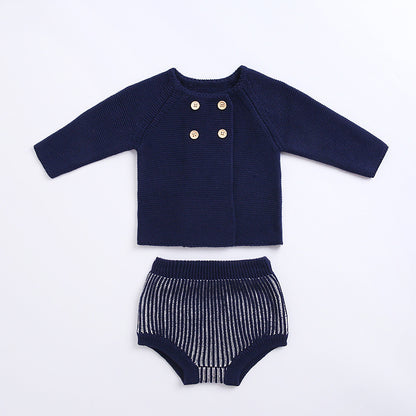 Two-piece baby knitted sweater shorts