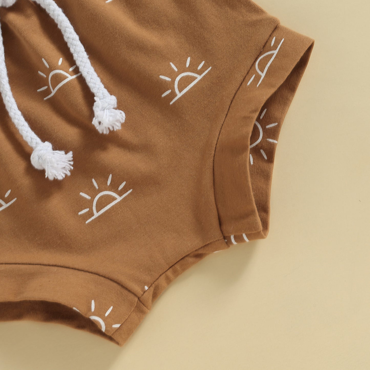 Newborn Baby Boys Summer Outfits Coconut Tree Print T-Shirt And Elastic Sun Print Shorts Set